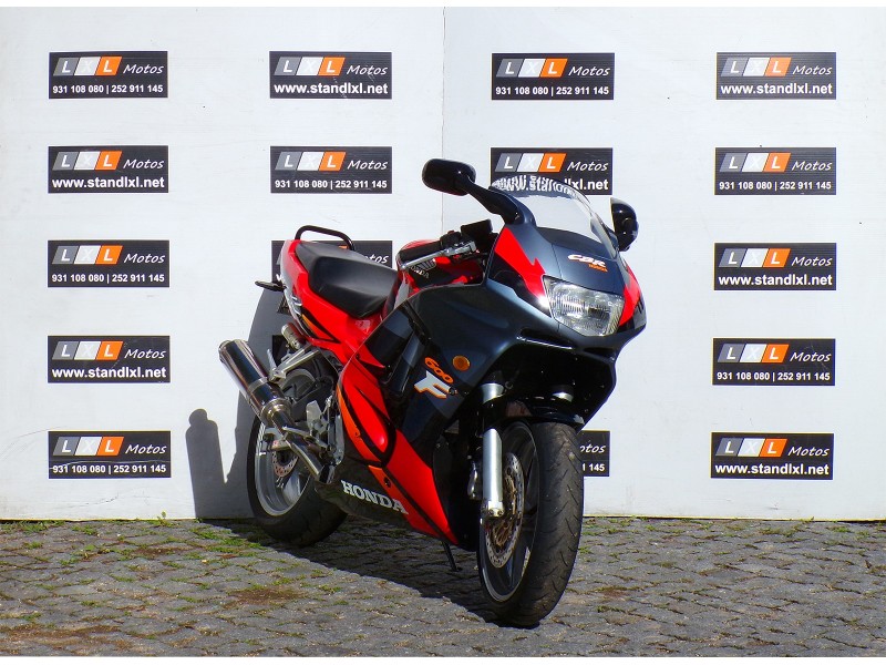 HONDA CBR 600 F3